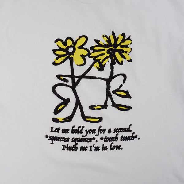 Clara Knör - "Pinch Me I'm In Love" T-Shirt - White