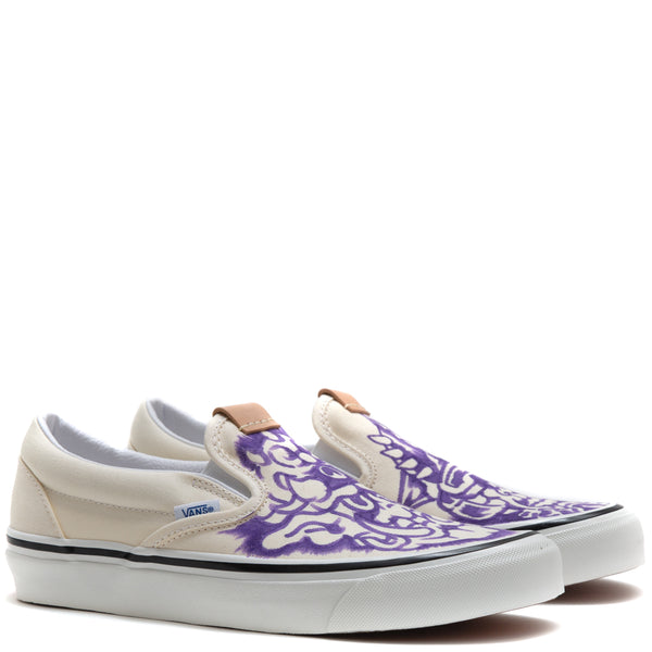 Kogan for Alterior - Sketchy Vans Slip-On - OG White