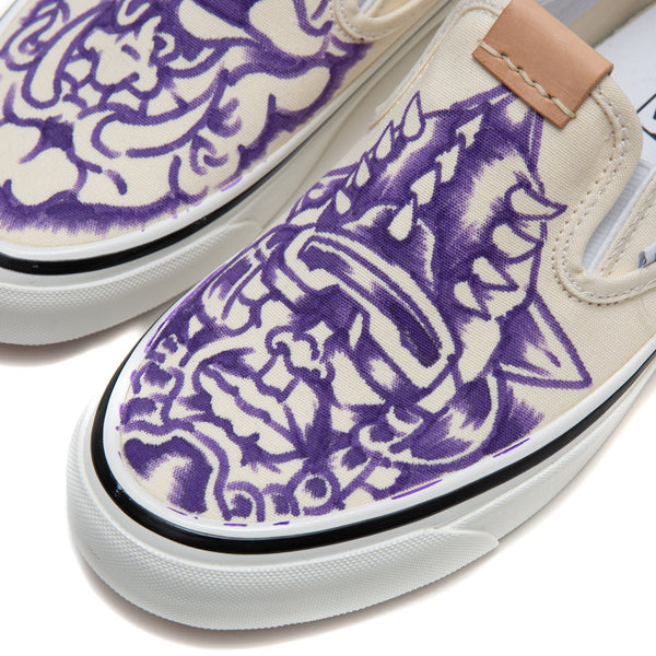 Kogan for Alterior - Sketchy Vans Slip-On - OG White