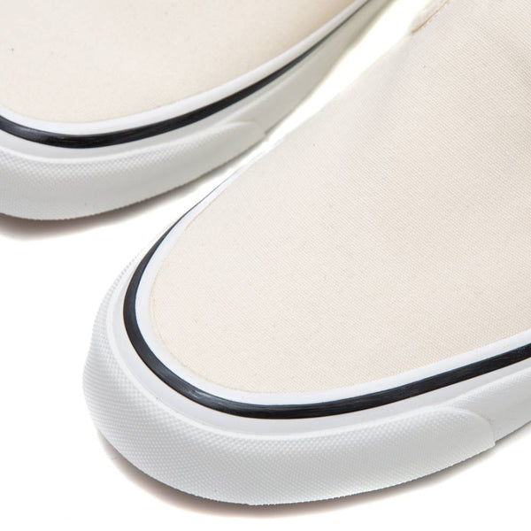 Alterior - Leather Tab Vans Slip-On - OG White