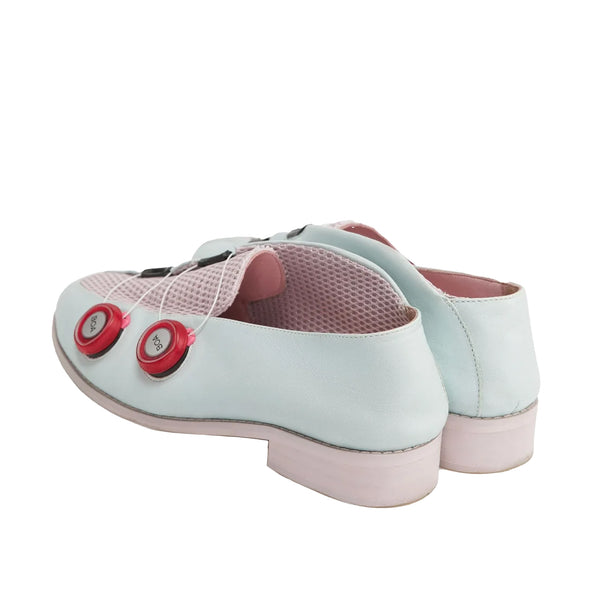 Chöke - Twist Lock Shoes