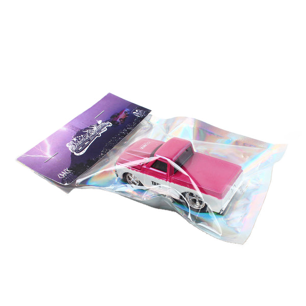 Crack Gallery & Alien Libros - Dreams Of Opulence Taxi - Multi