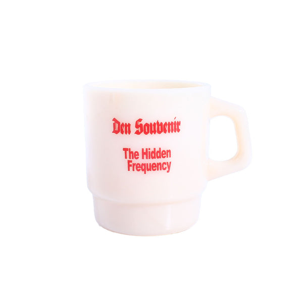 Den Souvenir - The Hidden Frequency Milk Glass - Beige