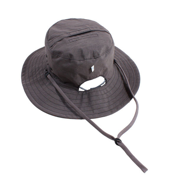 Development By No Roll & Gasius - Twoface Hat - Nordic Cracks